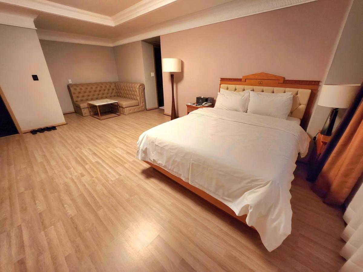 Gwangju Empire Hotel Gwangju Metropolitan City Εξωτερικό φωτογραφία